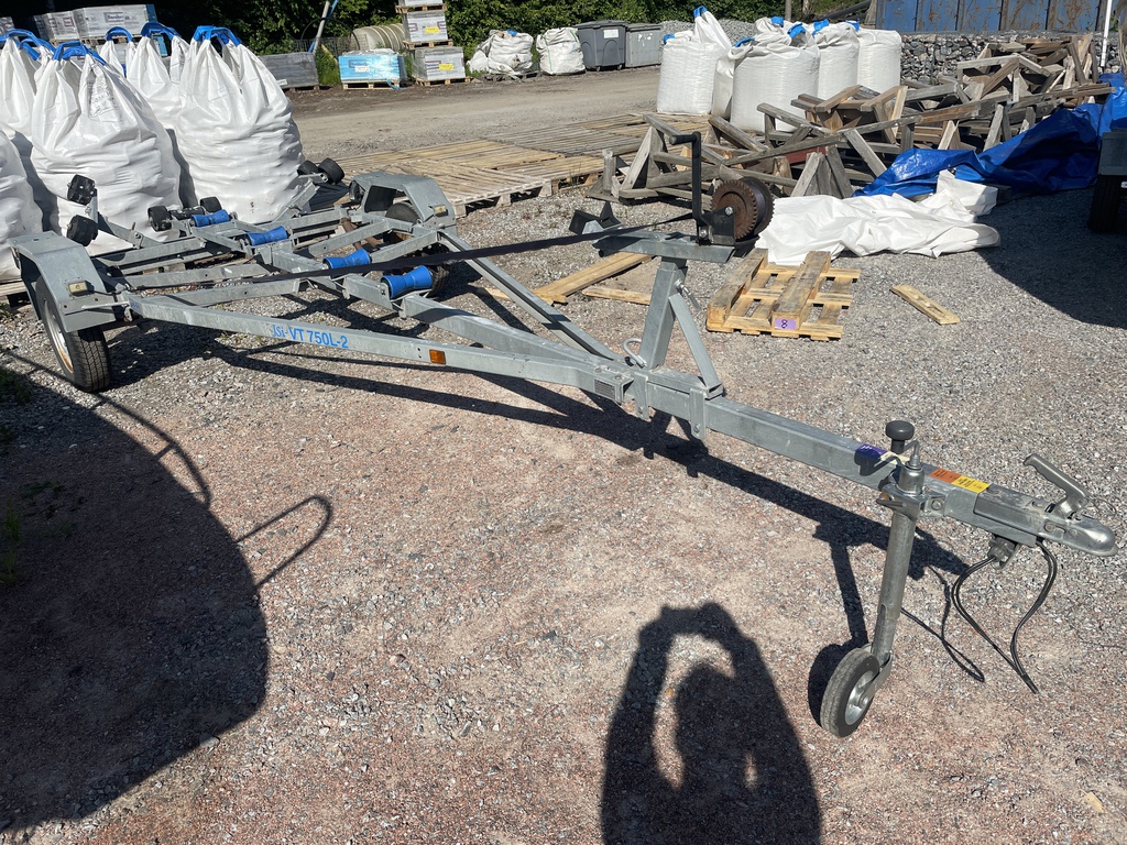 TRAILER JSI 750