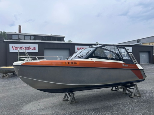 Buster Magnum E + Yamaha F225